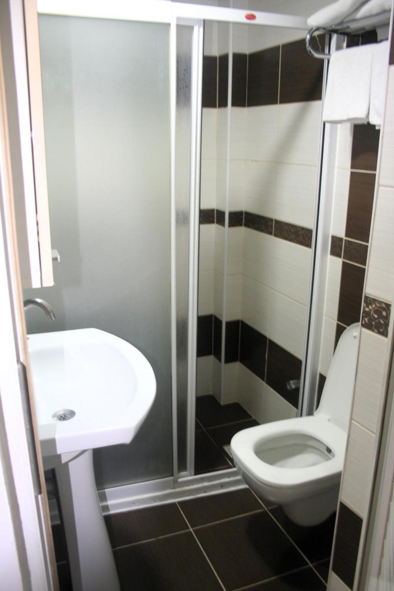 Yeni Kosk Esra Hotel Konya Esterno foto